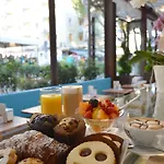 Hotel Olimpia & 3*