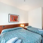 Olimpia & Hotel 3*