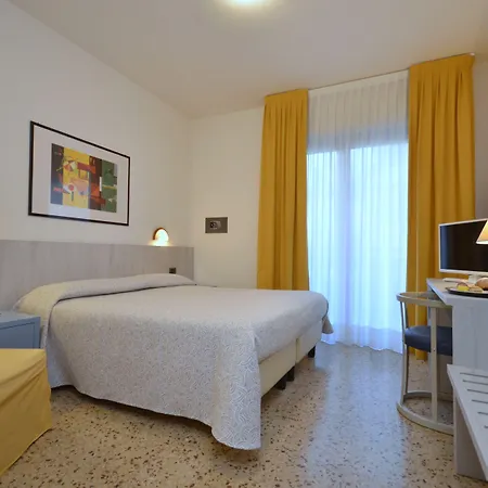 Olimpia & Hotel 3*